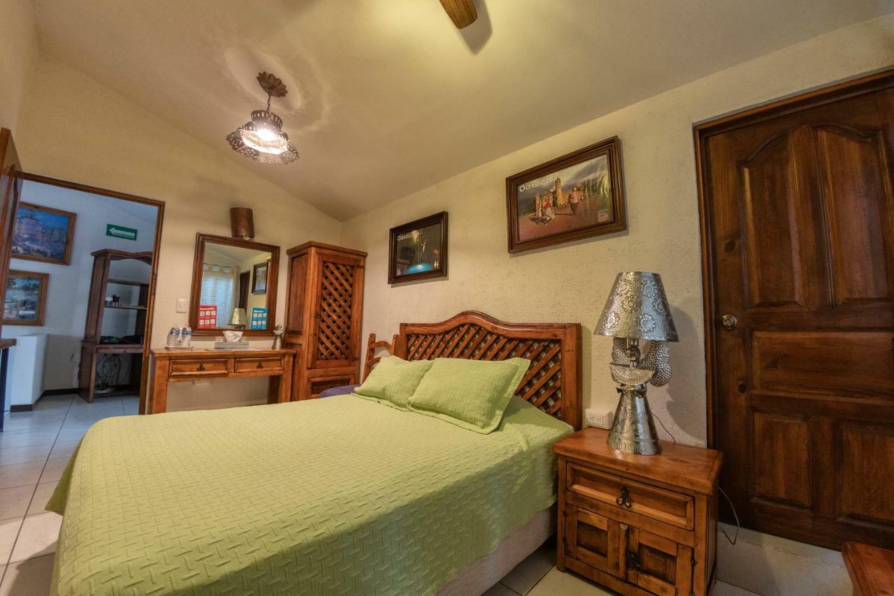 Hotel Casa Yunenisa Oaxaca Dış mekan fotoğraf